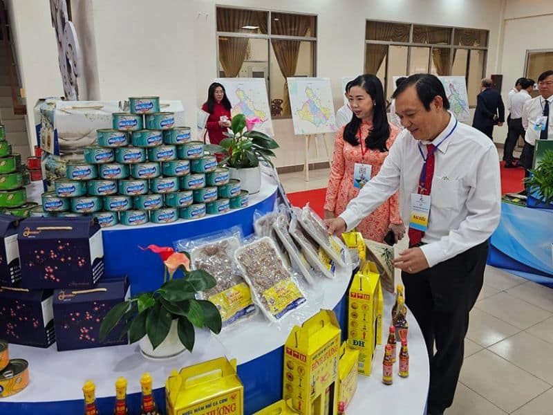 dich vu quang cao facebook cho cua hang dac san tai can tho 8- 8 Dịch vụ quảng cáo Facebook cho cửa hàng đặc sản tại Cần Thơ