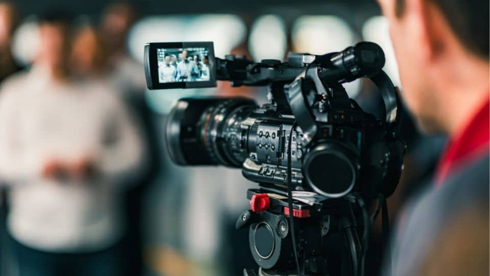 dich vu san xuat video tai can tho cho doanh nghiep nho 7- 7 Dịch vụ sản xuất video tại Cần Thơ cho doanh nghiệp nhỏ